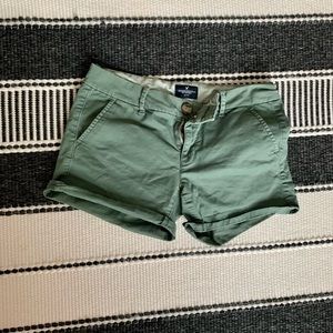 Army green American Eagle shorts size 6